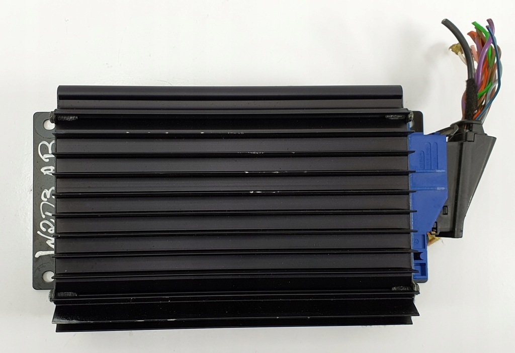 фото №1, Усилитель mercedes w203 a2038201389