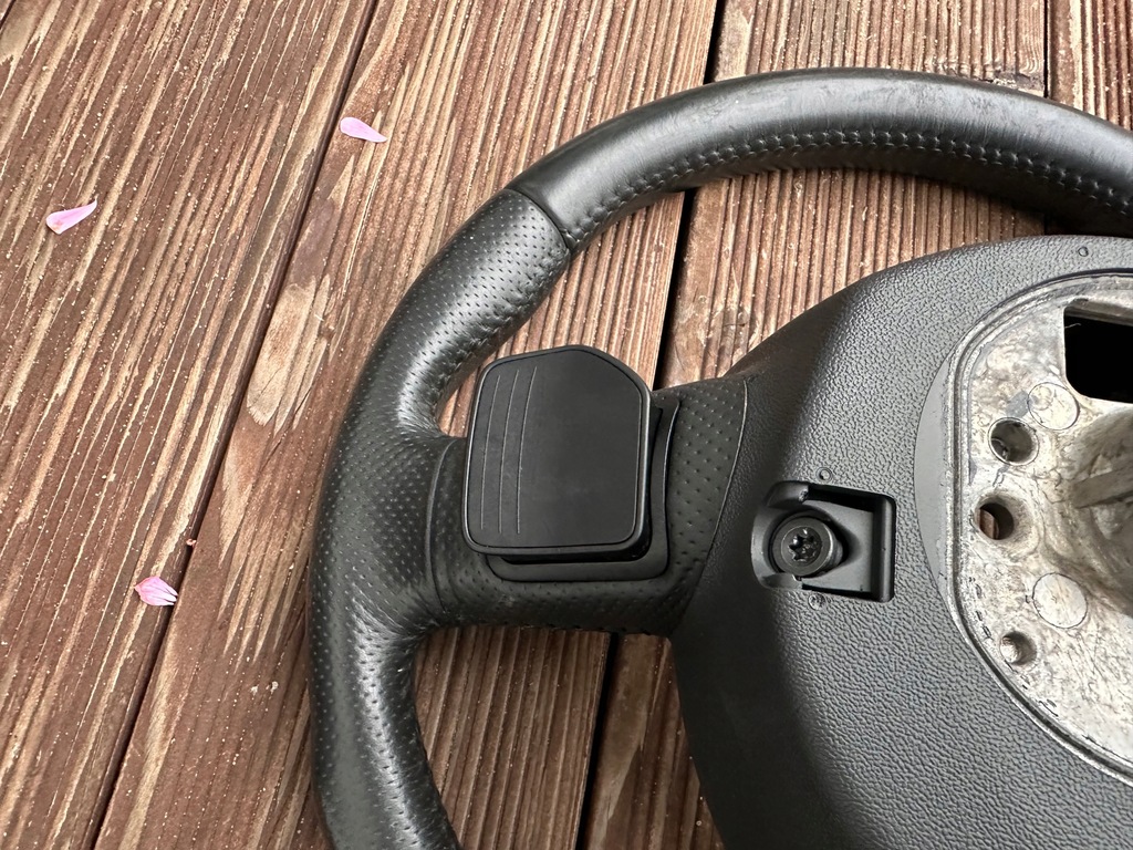 фото №8, Воздуховод трёхспицевая кожа лепестки переключения audi a5 8t a4 b8