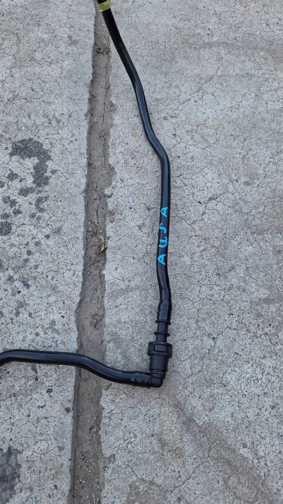 Патрубок шланг дроти паливні renault austral оригінальний номер Ціна