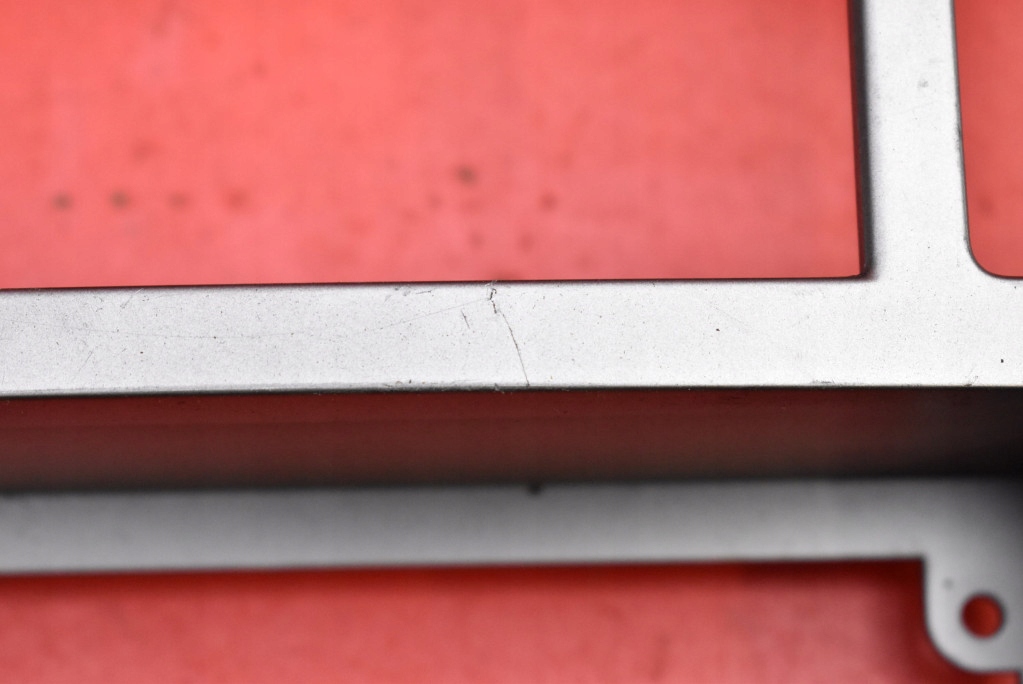 фото №7, Решётка обдув средняя рамка радио subaru forester 2 ii 02-05