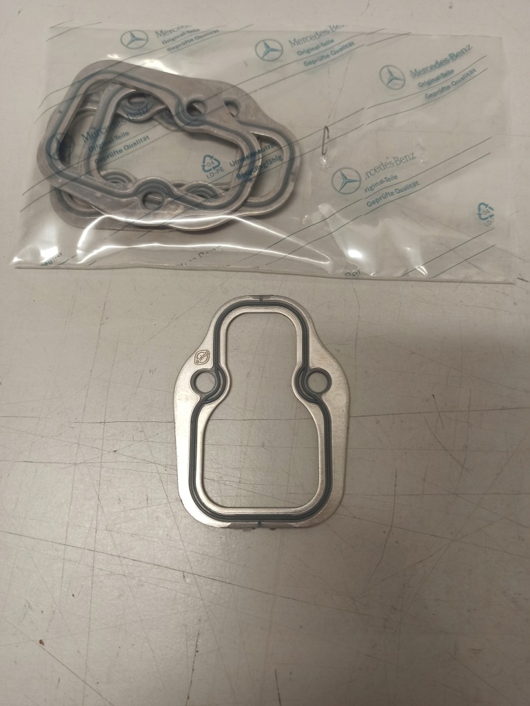 фото №1, Прокладка колектор впускний mercedes a4421411780