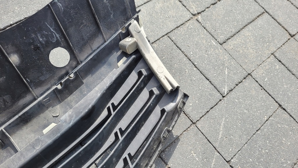 фото №10, Dacia sandero i 2009 решётка радиатора решётка радиатора