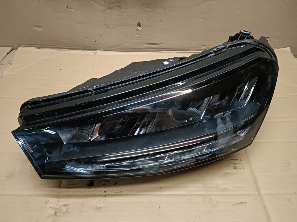 фото №1, Skoda fabia iii лампа перед левая 6vb941015