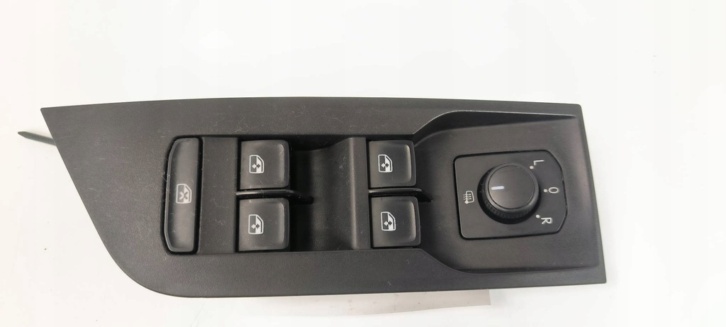 фото №1, Кнопка 5g0959857dwh skoda octavia iv