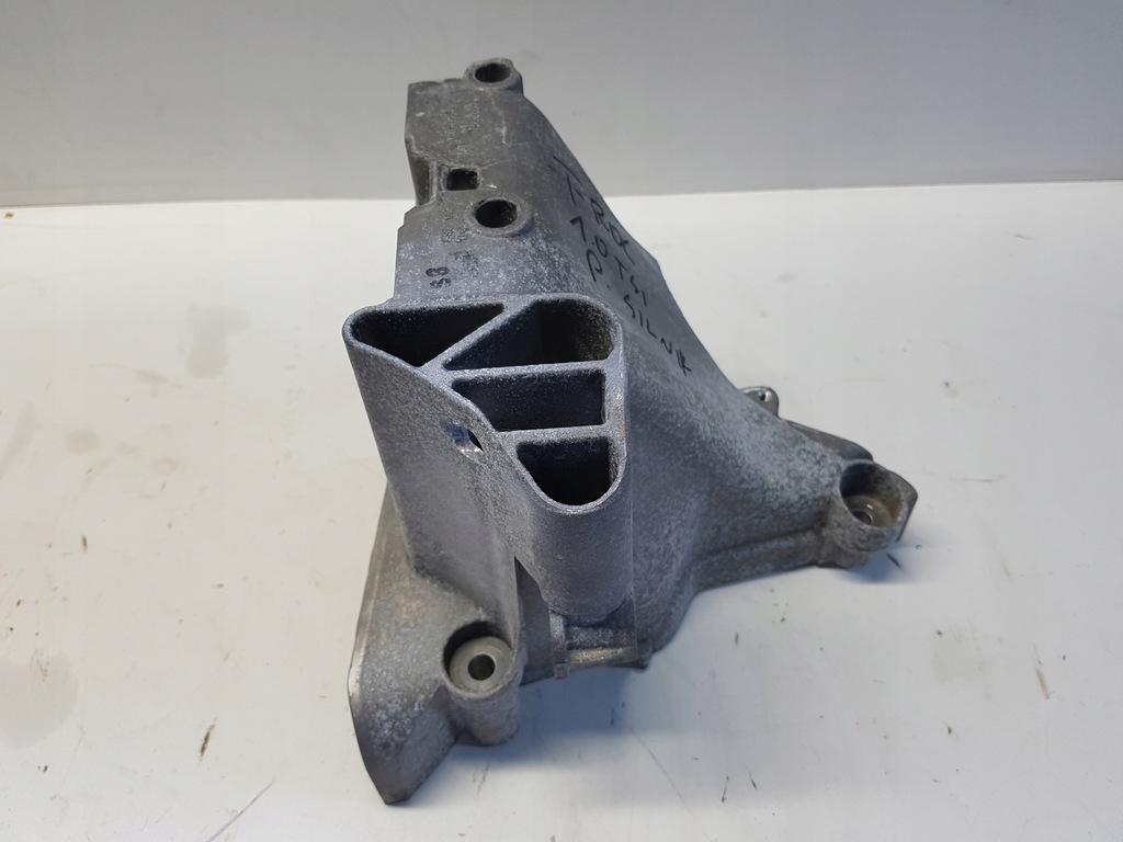 фото №1, Vw t-roc a11 1.0tsi кронштейн двигателя правая 04g199207bh