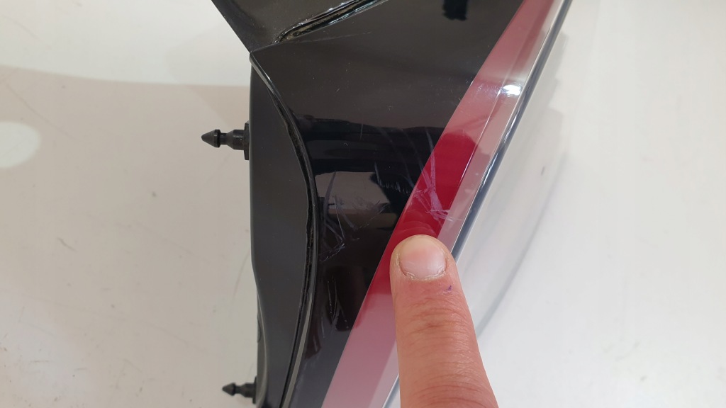 Tesla iii 3 led лампа левая задний  задняя 1077399-00 в Украине