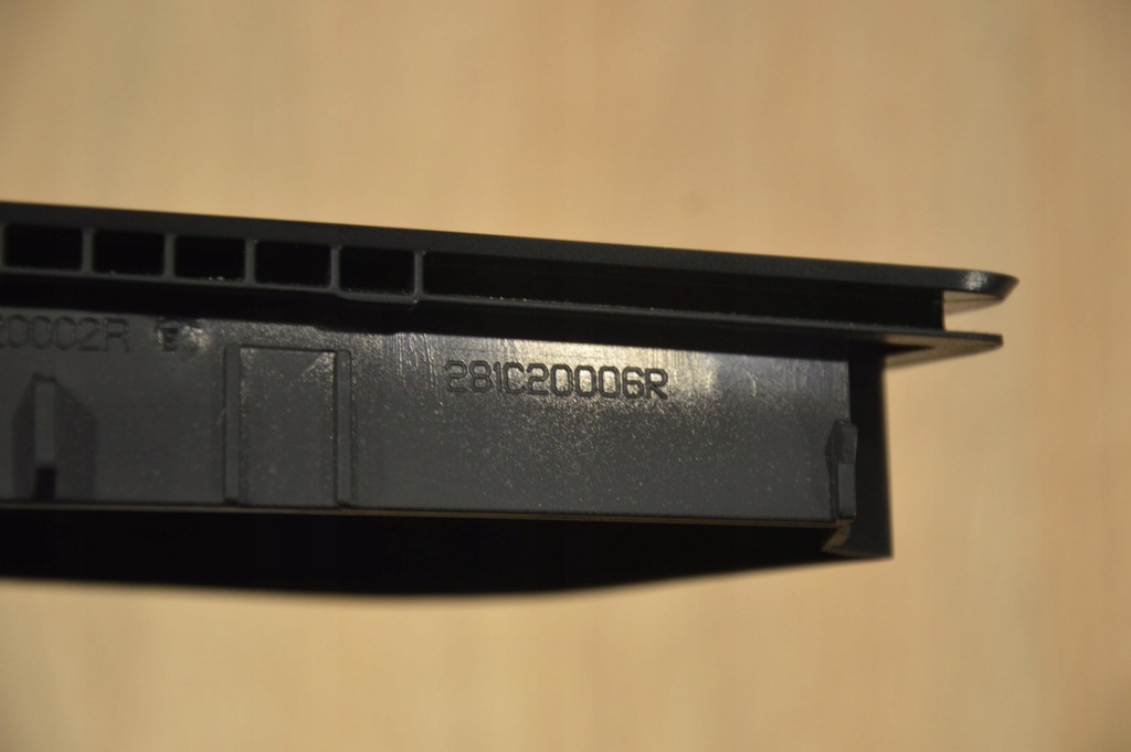 фото №2, Решётка защита консоли renault laguna iii