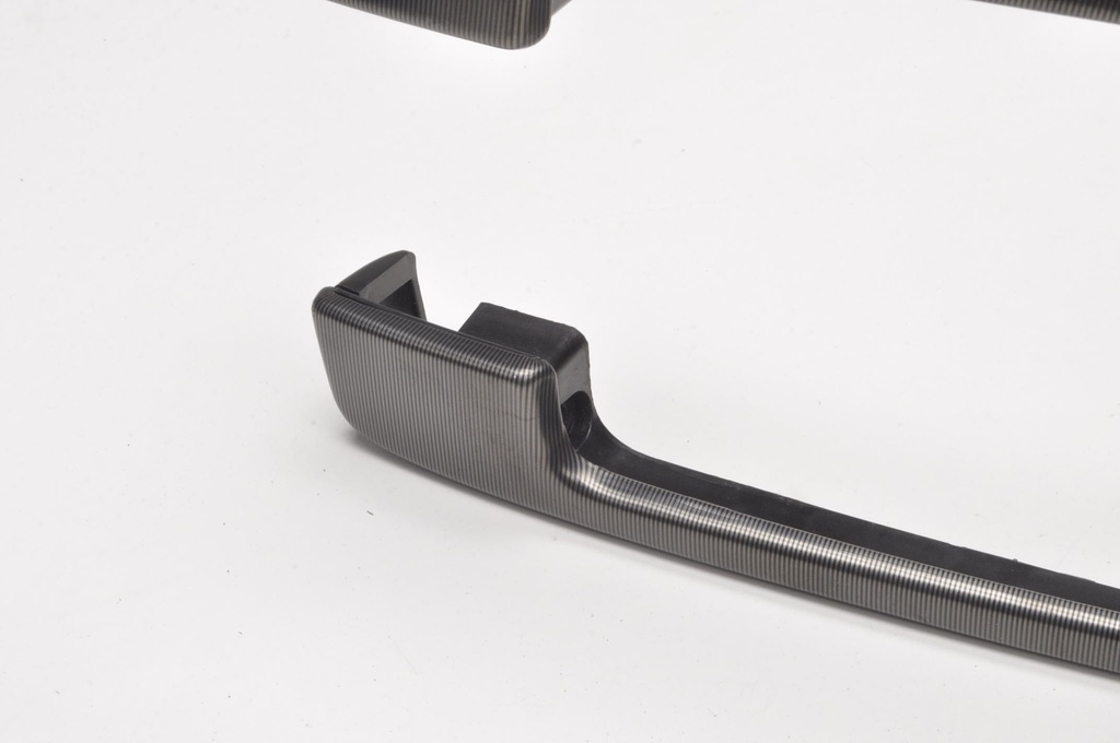 фото №7, Volvo c30 шторка бардачка жалюзи панель