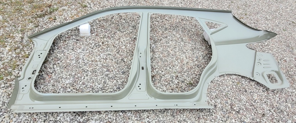 фото №13, Обшивка правое блок двигателя порог крыло задняя mg zs ev 2021- 10352864-sepp