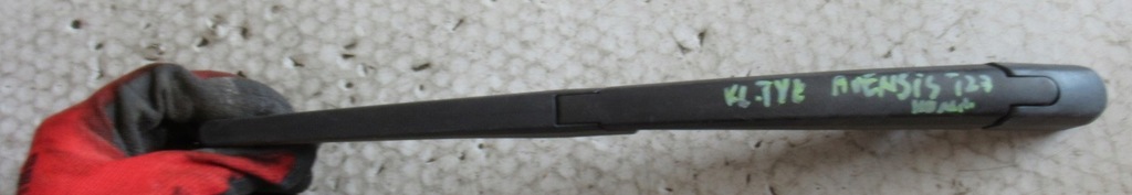 фото №1, Toyota avensis t27 2.2 двірник задній кришки