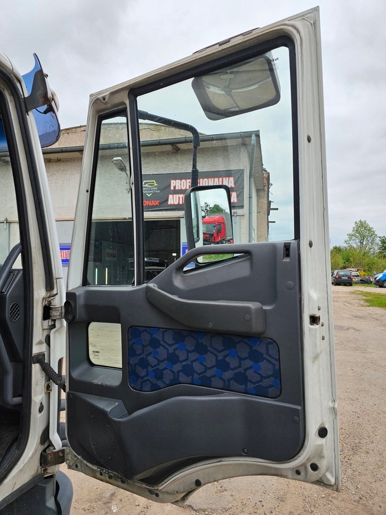 фото №8, Дверь правое белый полный iveco eurocargo 02-08 rok