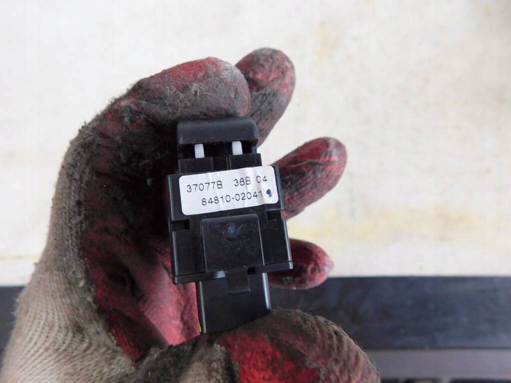 фото №8, Corolla e12 2004r 3d переключатель стекло