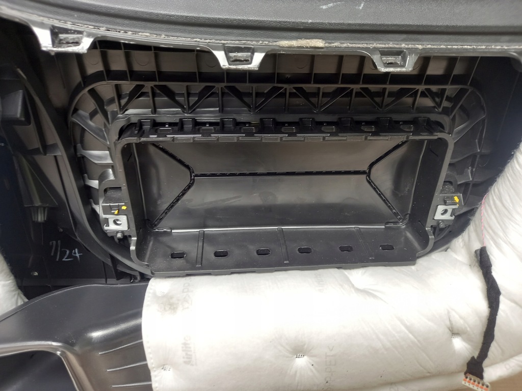 фото №10, Hyundai santa fe iv консоль панель приладів приладова kpl