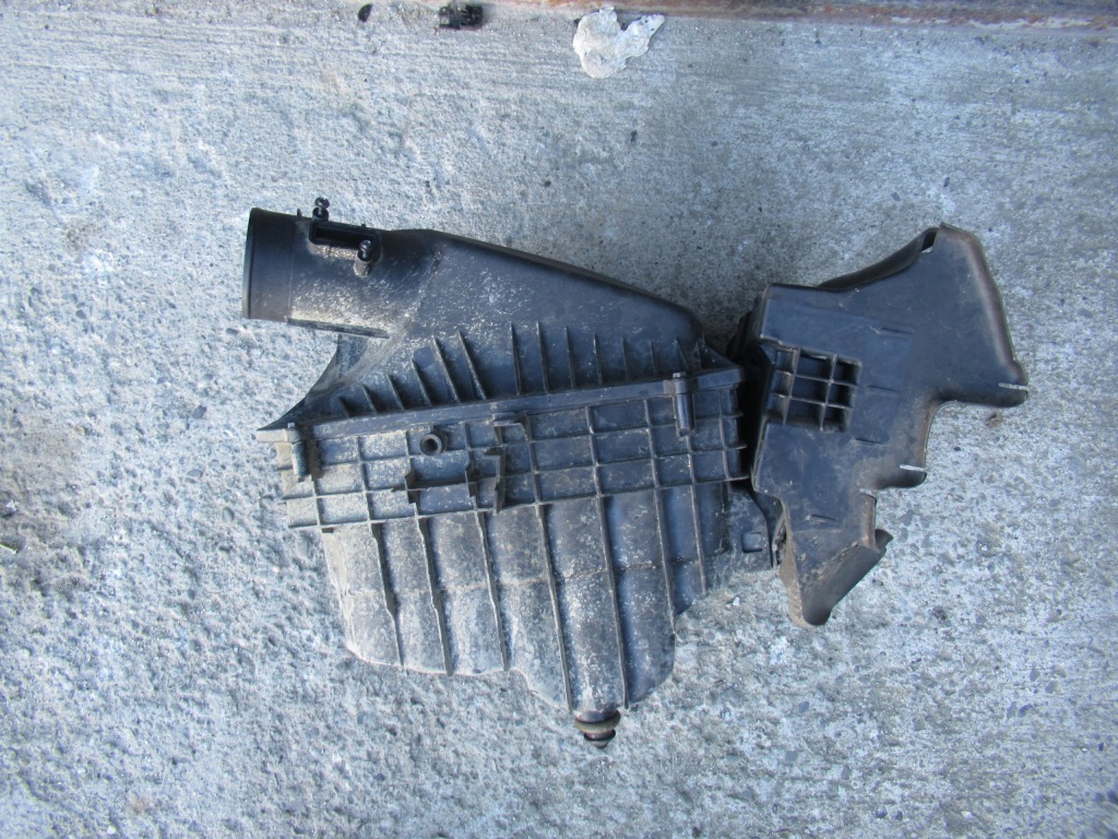 фото №1, Jeep wrangler jl sahara 4d 2018 r. корпус фильтра 2.2 crd 68257026ab