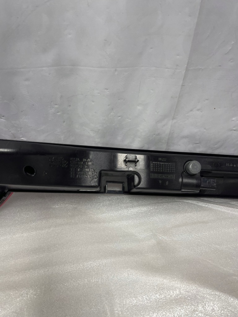 фото №12, Лампа led w крышка багажника правый задняя porsche panamera ii 971 16-