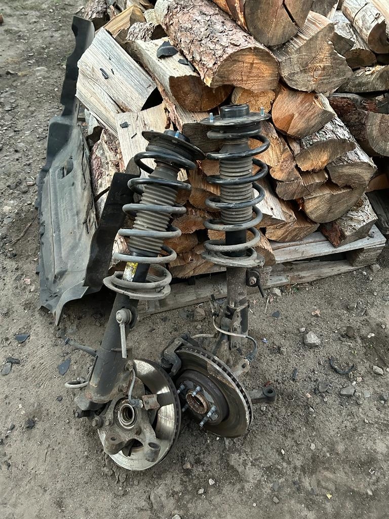 фото №1, Амортизаторна стійка поворотний кулак правий перед captiva 2.4