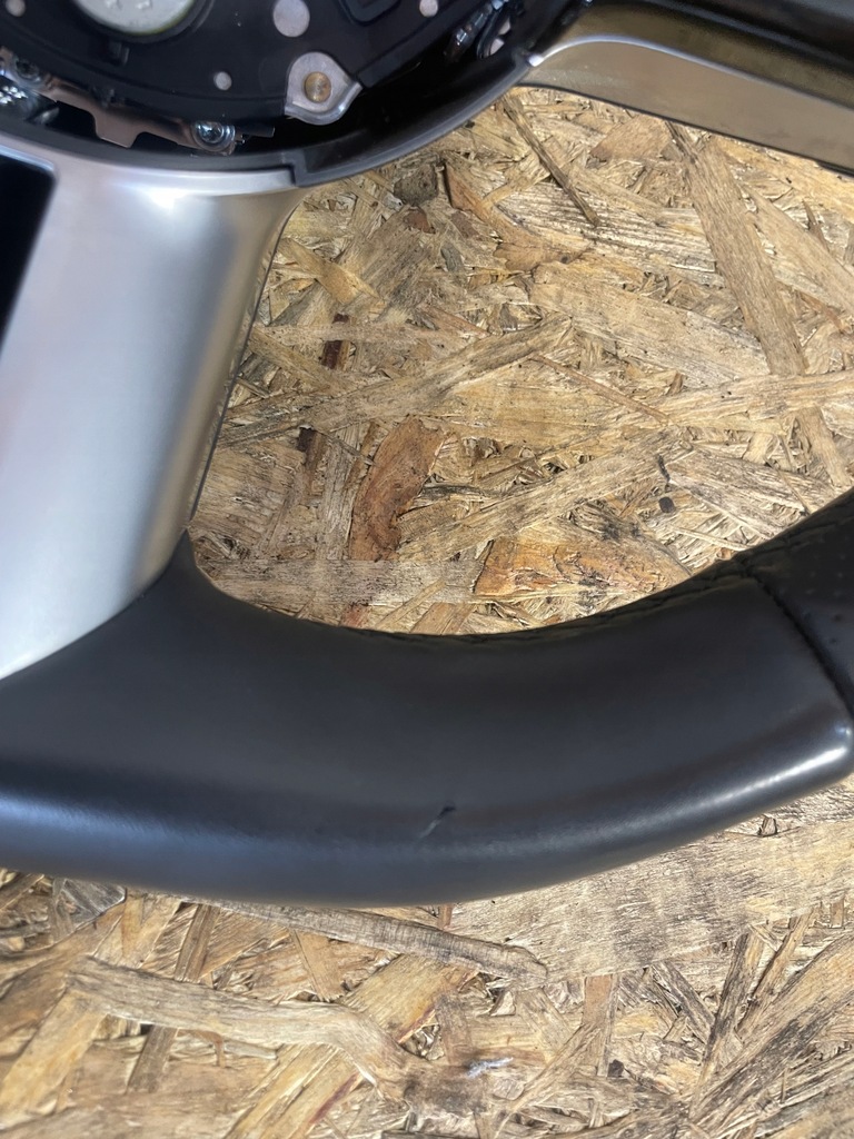 фото №8, Mercedes w214 w206 w223 w254 w257 воздуховод amg кожаный лепестки переключения