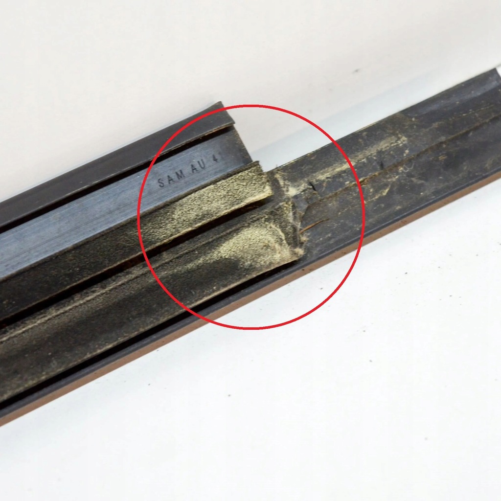 фото №6, Audi q5 sq5 2013 правая сторона молдинг / прокладка стекло дверь задних