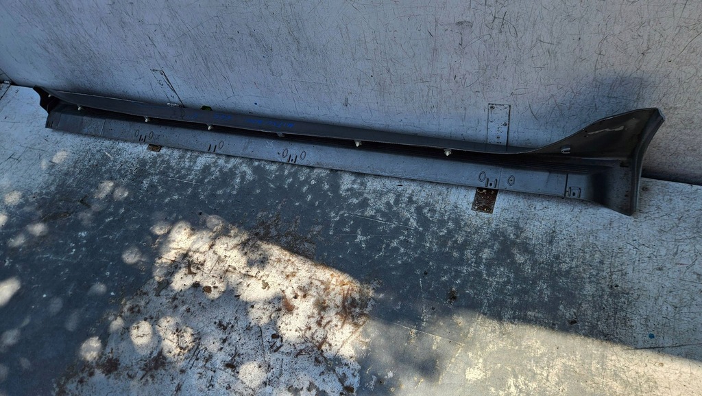 фото №12, Mitsubishi lancer viii правый порог молдинг порог накладка