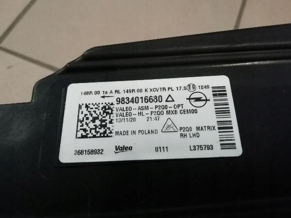 фото №7, Opel mokka b ii 2 led лампа передня перед права 9834016680