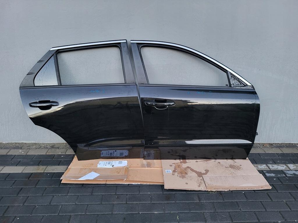 фото №1, Двері праве передні niro ii org. лак колір abp стан bdb