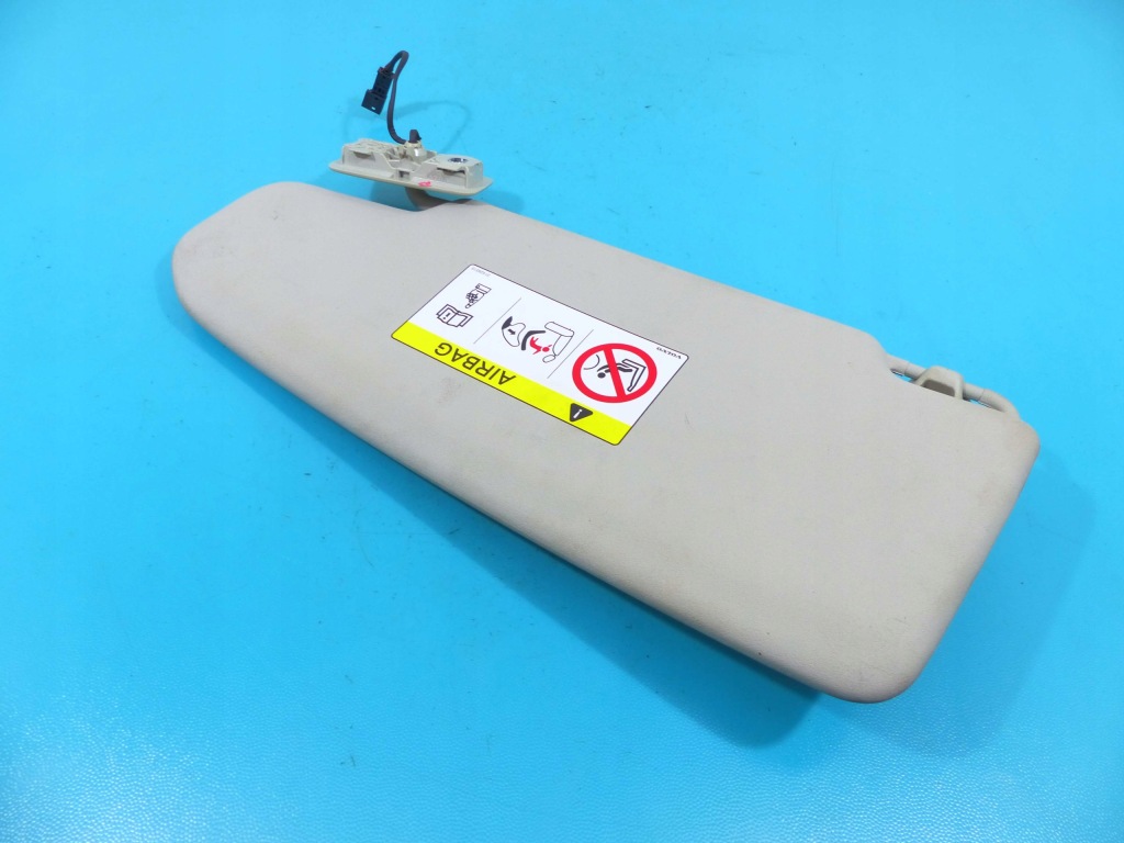 фото №1, Заслінка права козирок правий volvo v40 ii 12- eu