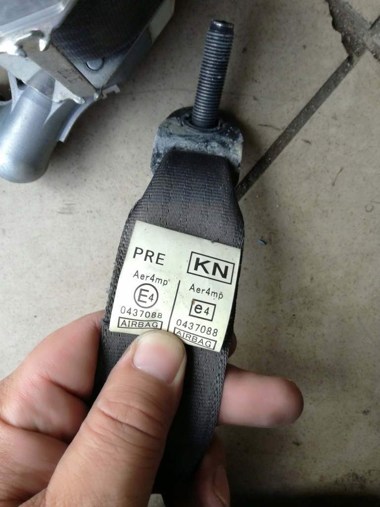 фото №3, Subaru forester iii pas безопасности правый перед