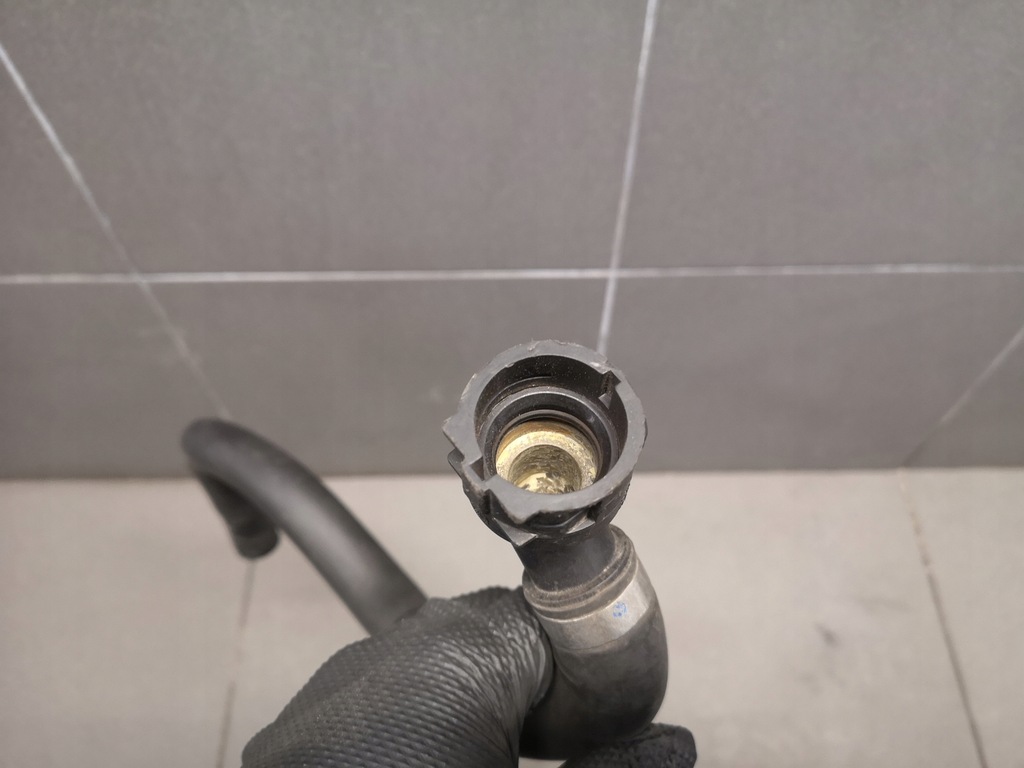 фото №11, Шланг wody audi a4 b7 8e1819373a