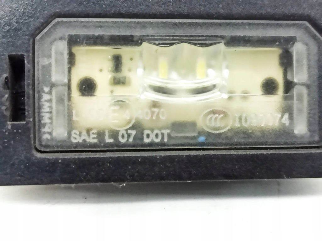 фото №11, Bmw 3 e92 e93 2010 ліхтарі номерного знака реєстраційний