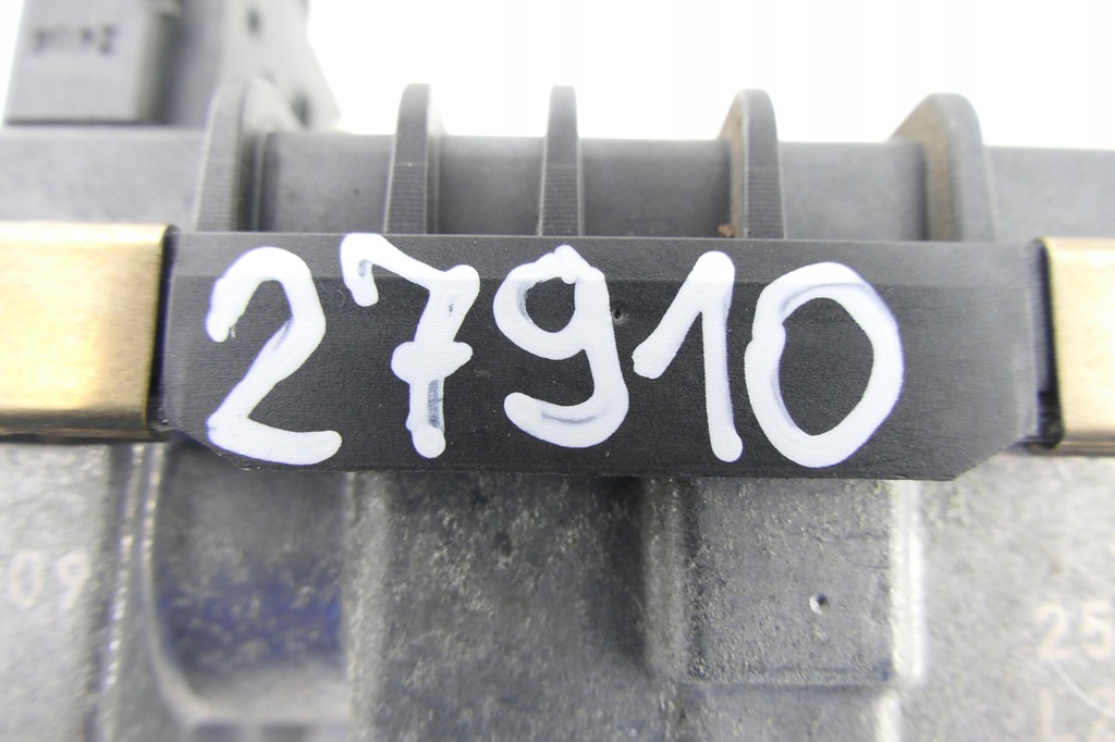 фото №12, Регулятор турбины jaguar s-type x200 xf i x250 2.7 3.0 d 6nw009206 g-36