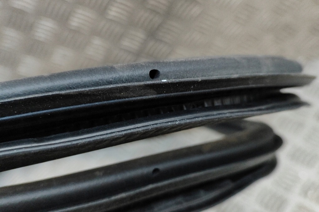 фото №5, Volkswagen id.4 e21 прокладка двері передніх правих гумовий 11a867912b 202