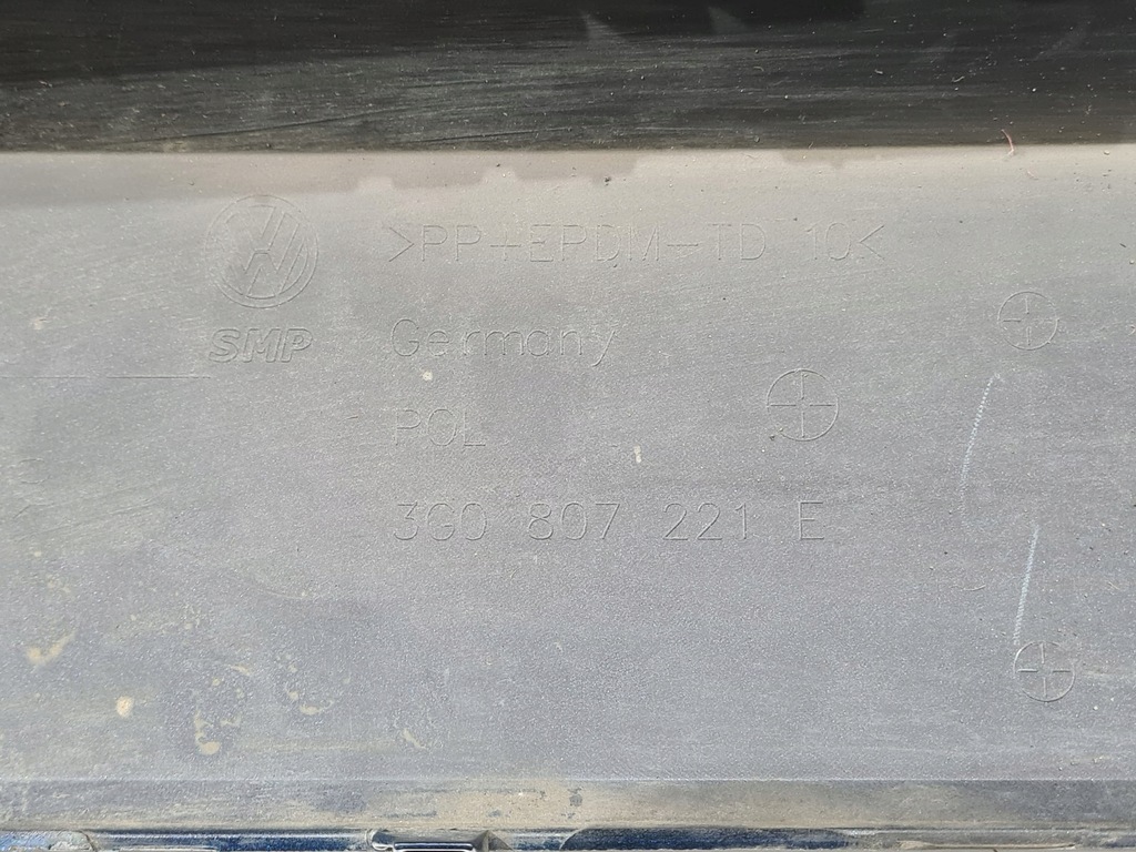 фото №13, Бампер перед решётка радиатора vw passat b8 20r lift