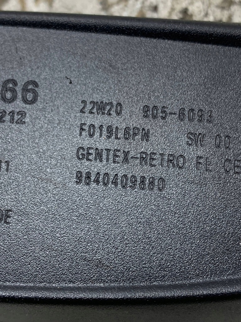 Купить Зеркало заднего вида внутреннее 9840409880 peugeot 208 ii 2019-