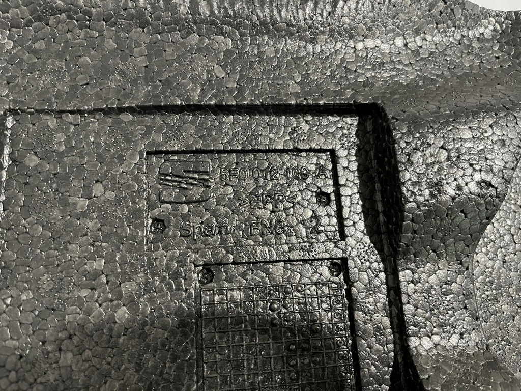 фото №8, Seat leon iii 5f вкладыш багажника 5f0012109a