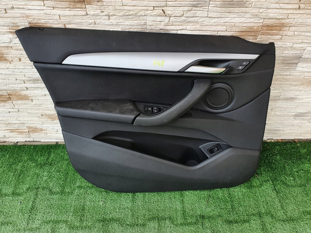 фото №1, Обивка обивка дверь bmw x1 f48