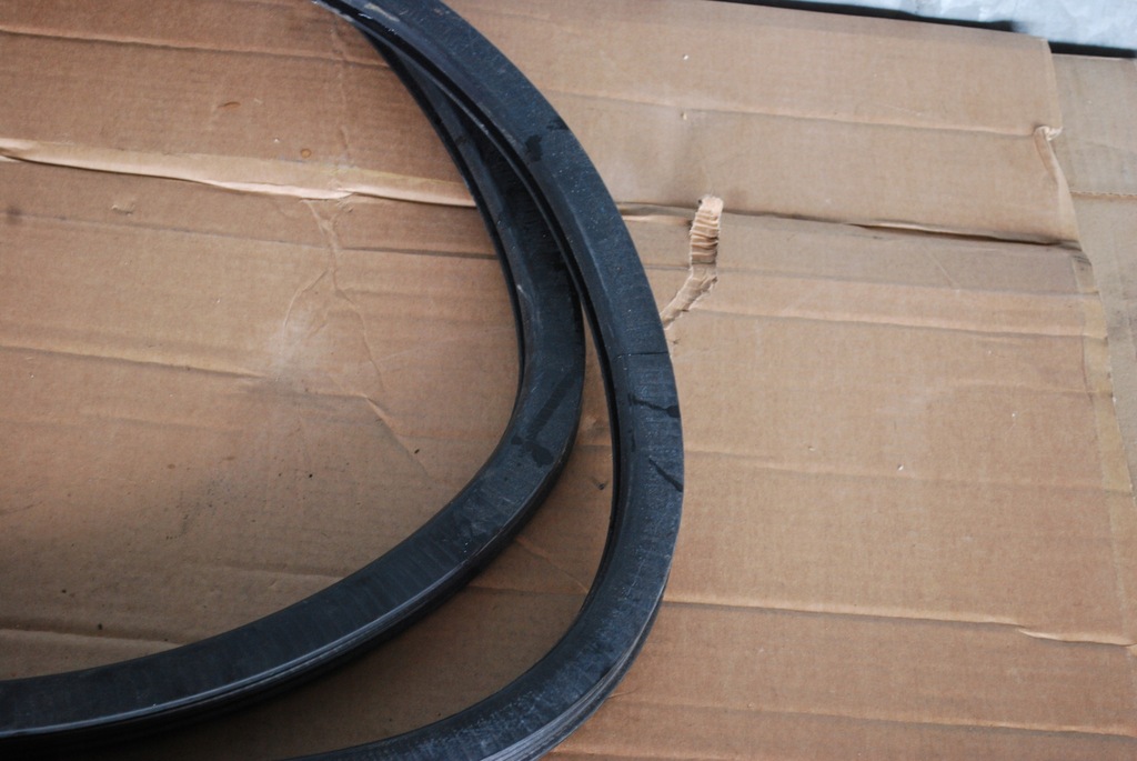 фото №10, Прокладка двері лівий задня vw phaeton 3d4867367j