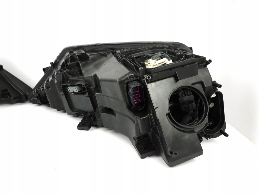 Audi a8 d5 4n фара правый  левая matrix 4n0941036 4n0941035 Доставка