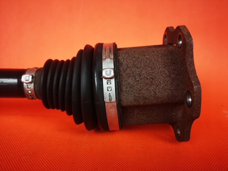 фото №9, Audi a8 4h 3.0 tdi dsg привідний вал передня шарніри