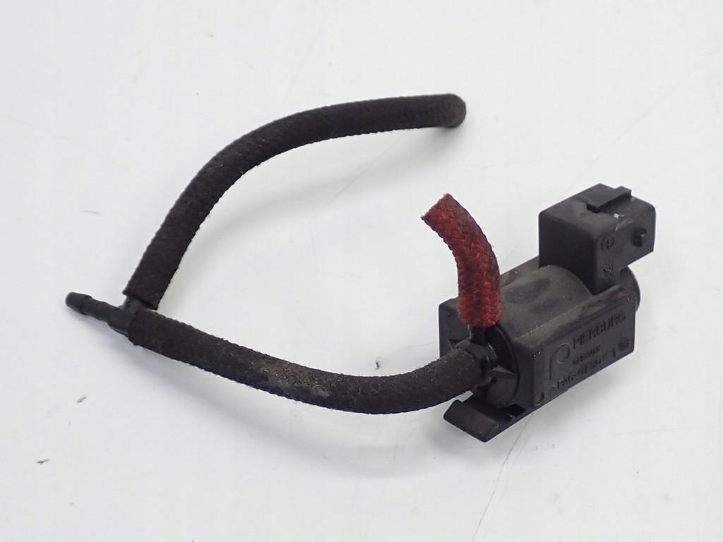 фото №1, Клапан вакуумa оригинал 7810831 mini countryman r60 r61 1.6d n47 12r