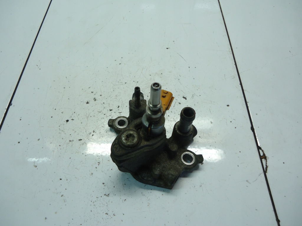 Купити Renault trafic ii 2.0dci інжектор dpf h8200778880