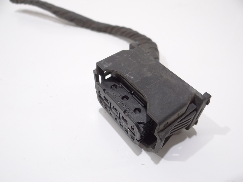 фото №2, Колодка штекер лампы перед mini r60 h4