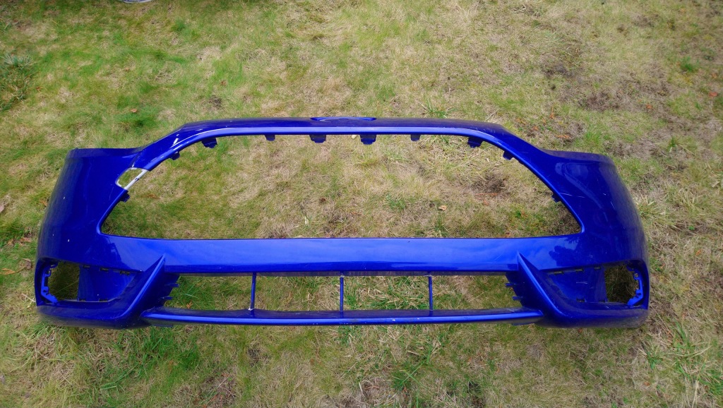 Купити Бампер перед передній ford focus mk3 st przed liftem