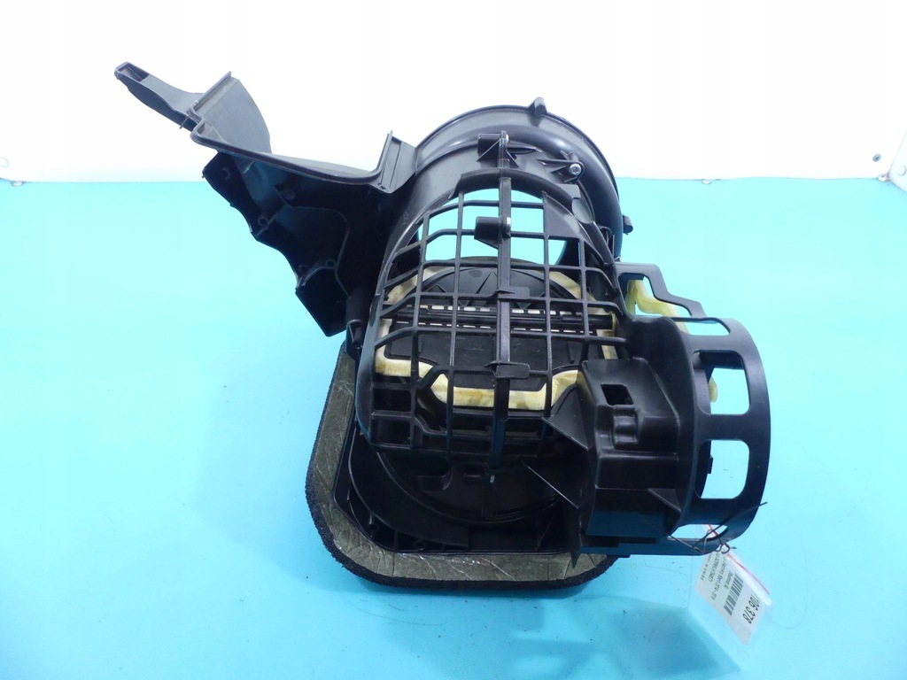 фото №2, Корпус вентилятор discovery sport 14-19 eu