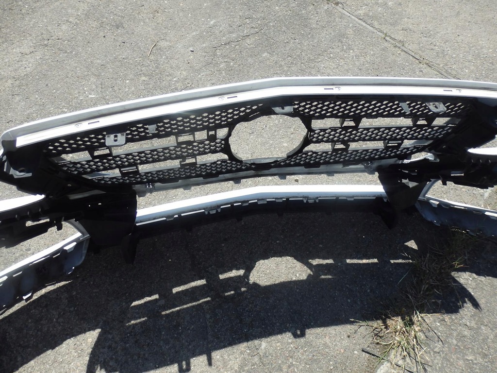 фото №12, Бампер перед решётка радиатора направляющая mercedes w213 e-klasa 2016-