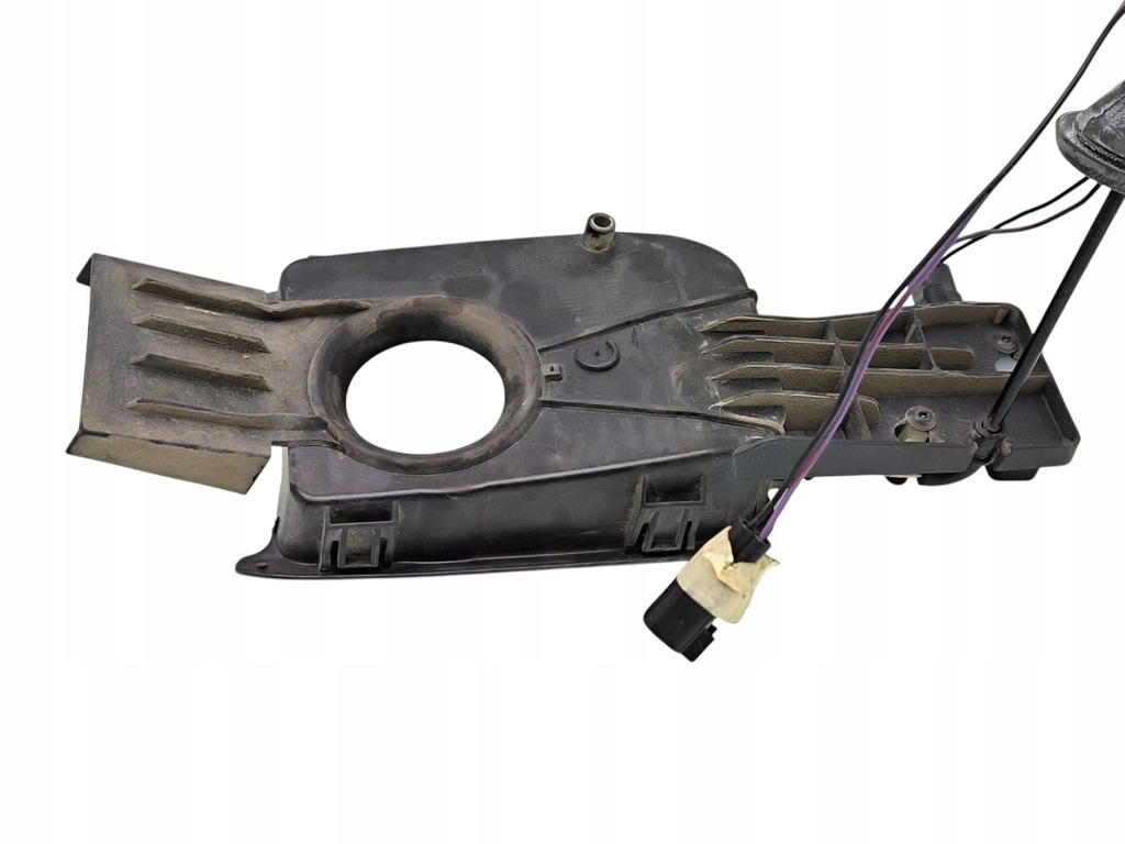 фото №6, Dodge charger 2019 горловина / вкладыш заливной топлива