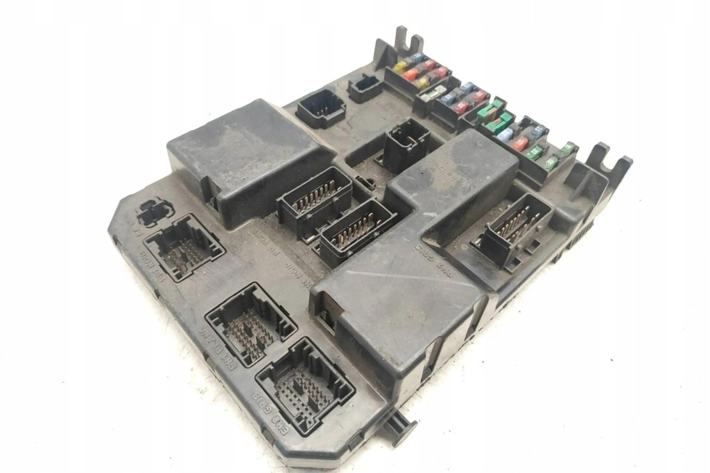 фото №7, Коробка предохранителей citroën c5 ii rc_ 9651197380 2.2l дизель 2005