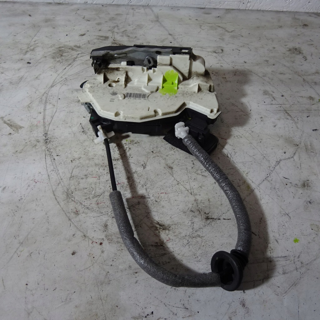 фото №3, Skoda rapid замок дверь правый перед 5e1837016