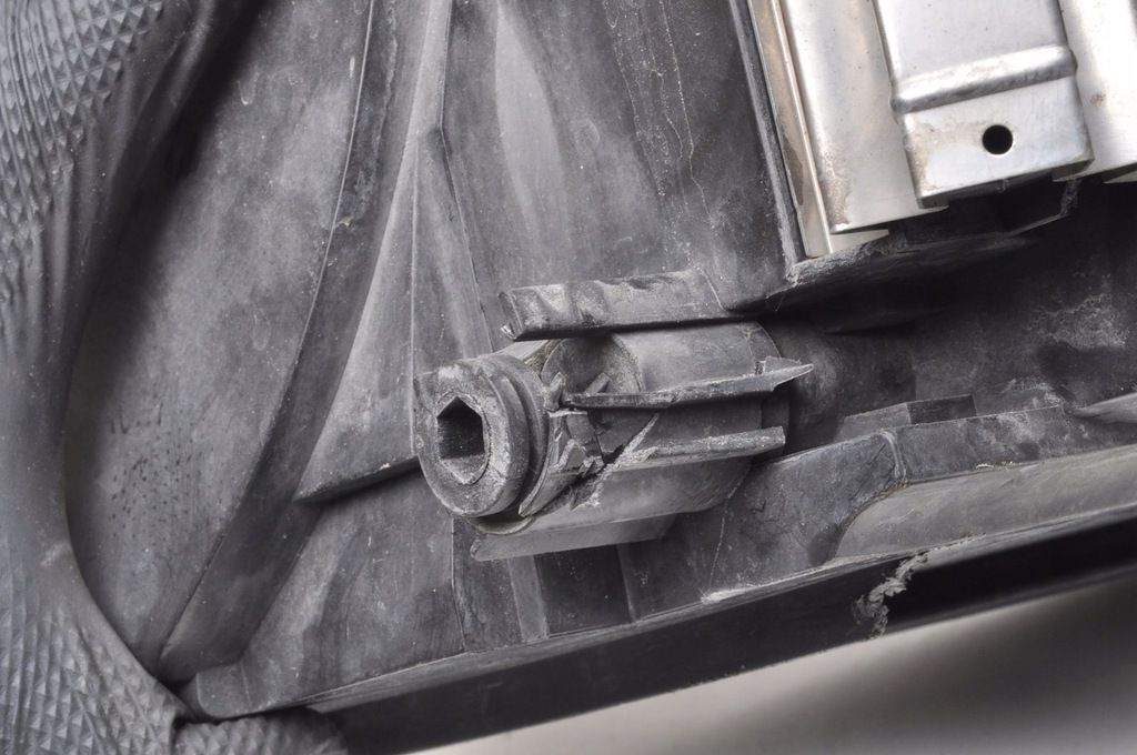 фото №9, Volvo s40 ii лампа права передня правий перед europa 30698874