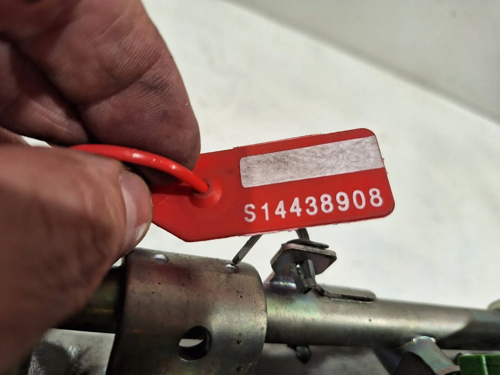 фото №7, Форсунки комплект renault laguna iii v4y 713 3.5 v6 07-