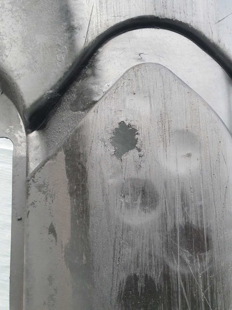 фото №10, Захист плита pod двигун коробка передач mercedes e-klasa coupe c-klasa w204 w207